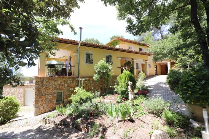 Image No.8-4 Bed House for sale