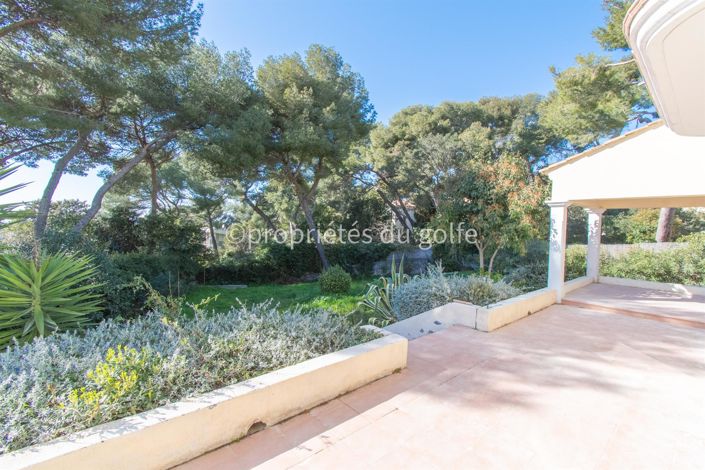 Image No.4-4 Bed House for sale