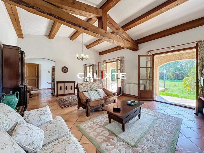 Image No.1-3 Bed House for sale