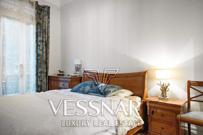 Image No.16-4 Bed House for sale