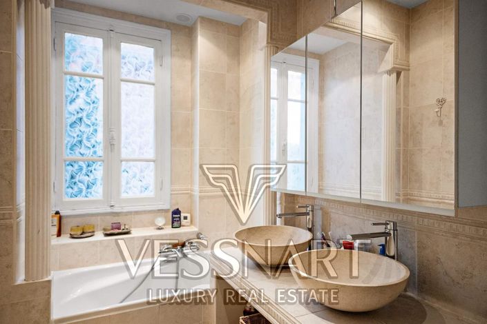 Image No.17-4 Bed House for sale