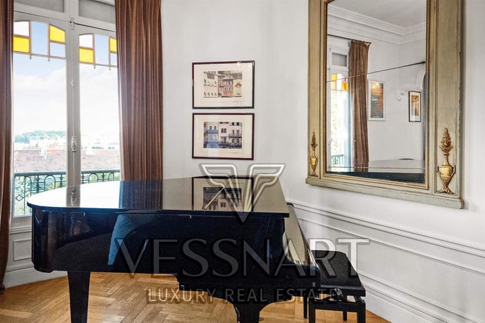 Image No.9-4 Bed House for sale