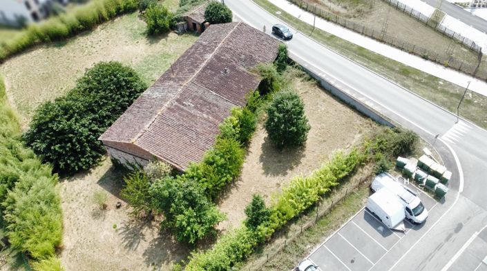 Image No.1-6 Bed House for sale