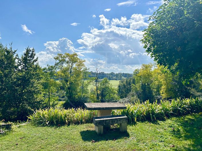 Image No.17-3 Bed House for sale