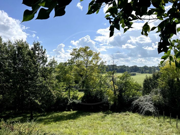 Image No.18-3 Bed House for sale