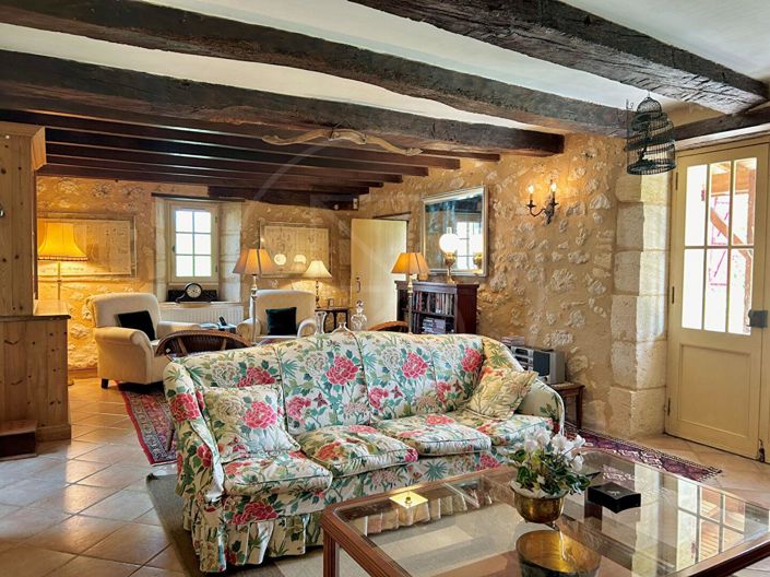 Image No.5-3 Bed House for sale