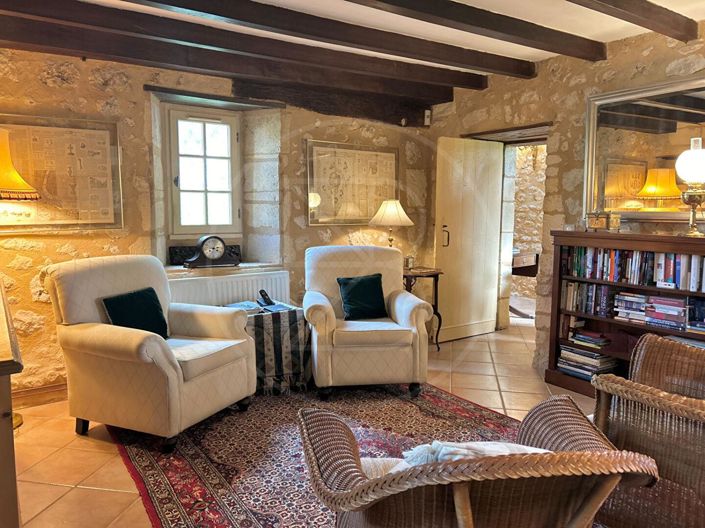 Image No.6-3 Bed House for sale