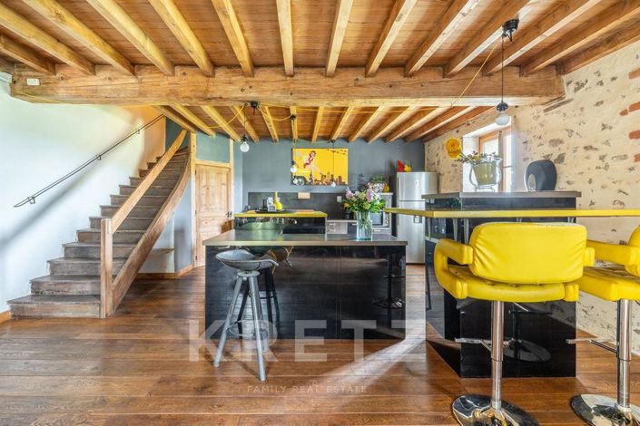 Image No.10-9 Bed House for sale