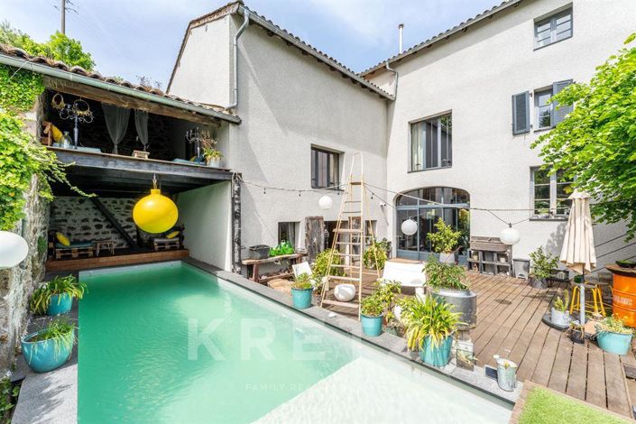 Image No.2-9 Bed House for sale