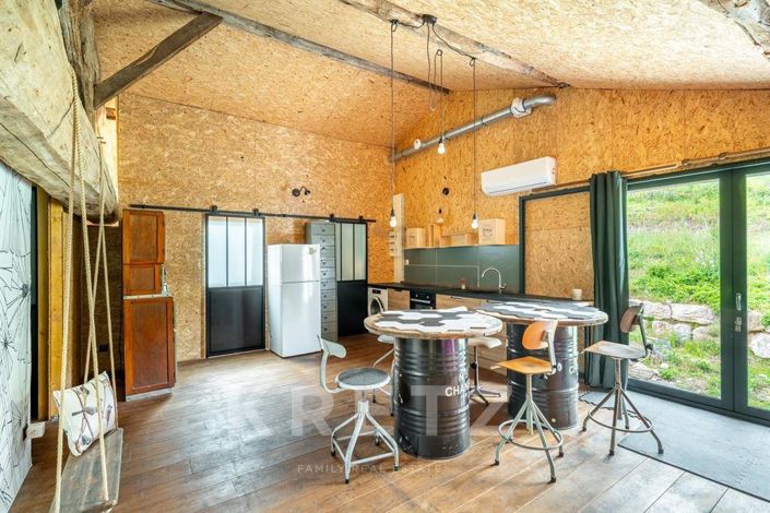 Image No.9-9 Bed House for sale