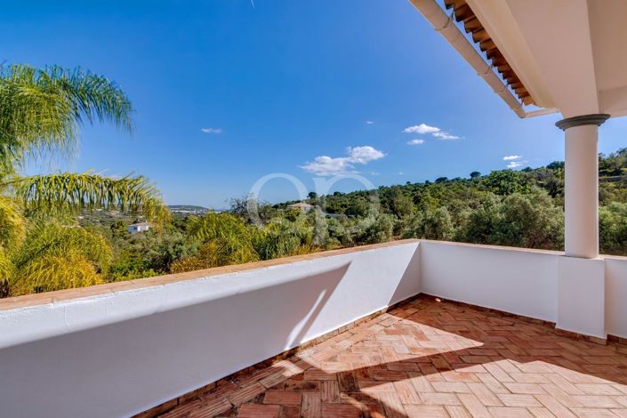 Image No.11-4 Bed House for sale