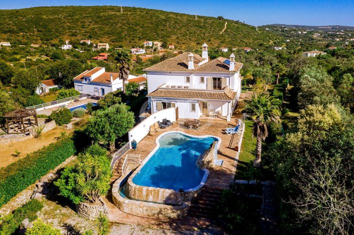 Image No.17-4 Bed House for sale