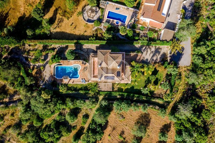 Image No.18-4 Bed House for sale