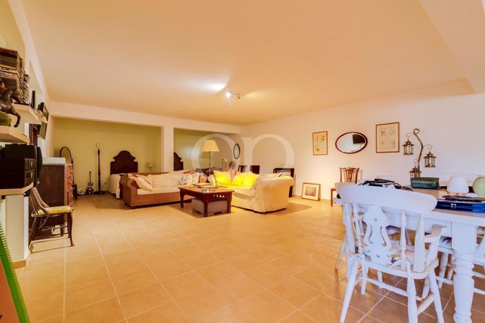 Image No.30-4 Bed House for sale