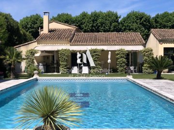 5 Bed House for sale