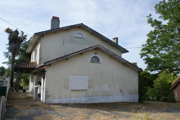 Image No.2-5 Bed House for sale