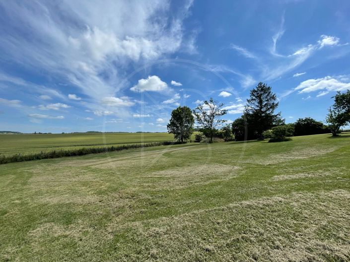 Image No.18-9 Bed House for sale