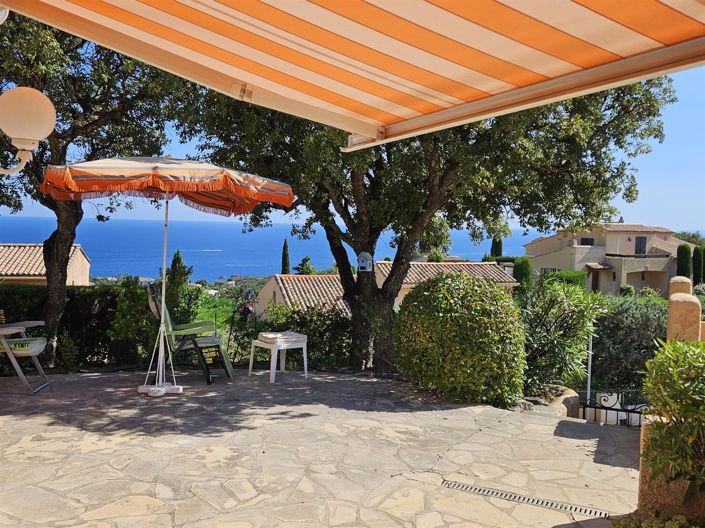 Image No.1-3 Bed House for sale