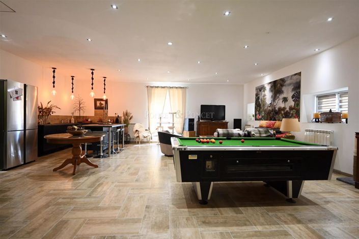 Image No.6-4 Bed House for sale