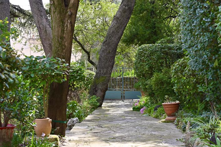 Image No.4-4 Bed House for sale