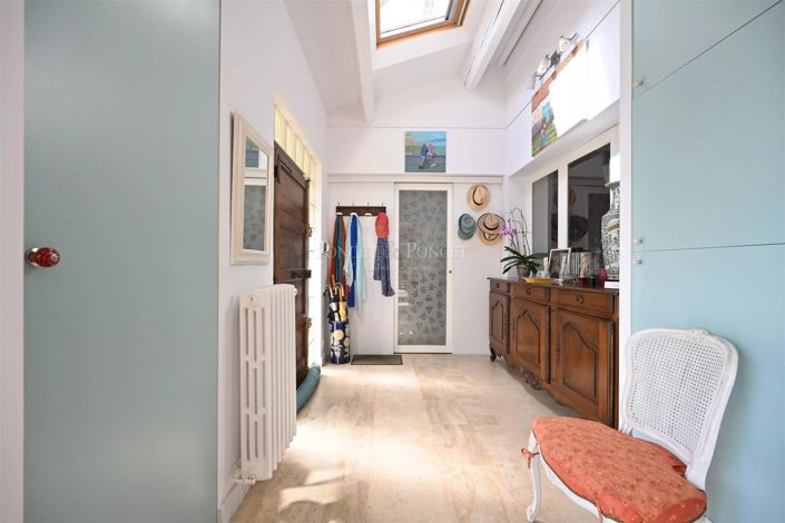 Image No.7-4 Bed House for sale