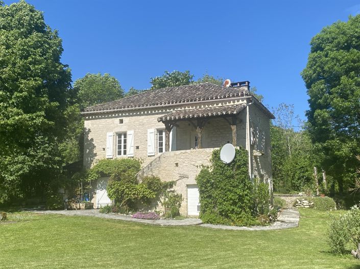 Image No.1-6 Bed House for sale