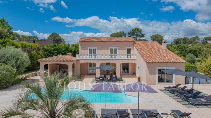 Image No.1-5 Bed House for sale