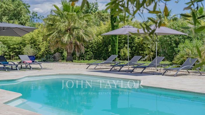 Image No.3-5 Bed House for sale