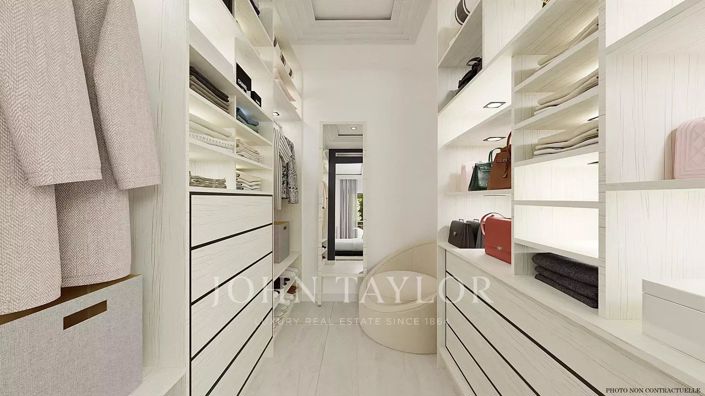 Image No.16-5 Bed House for sale