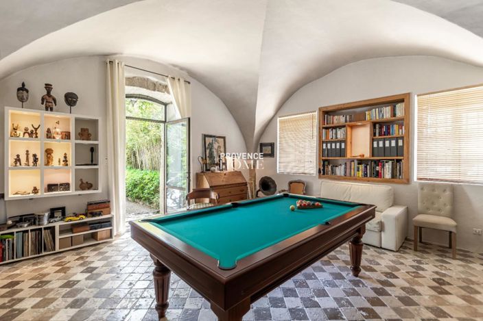 Image No.7-4 Bed House for sale