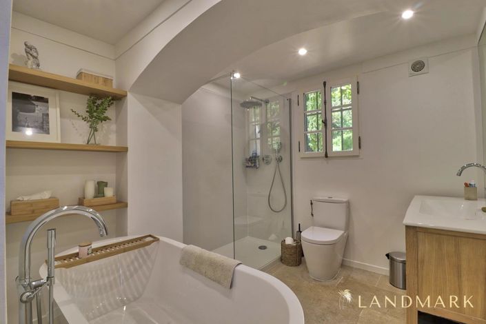 Image No.10-House for sale