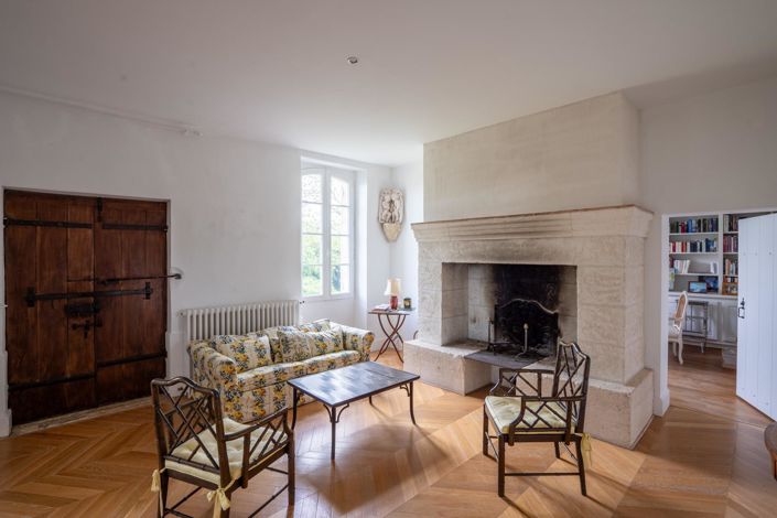 Image No.11-4 Bed House for sale