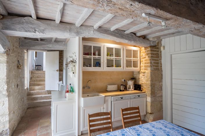 Image No.7-4 Bed House for sale