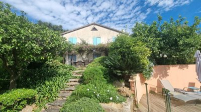 1 - La Croix-Valmer, House