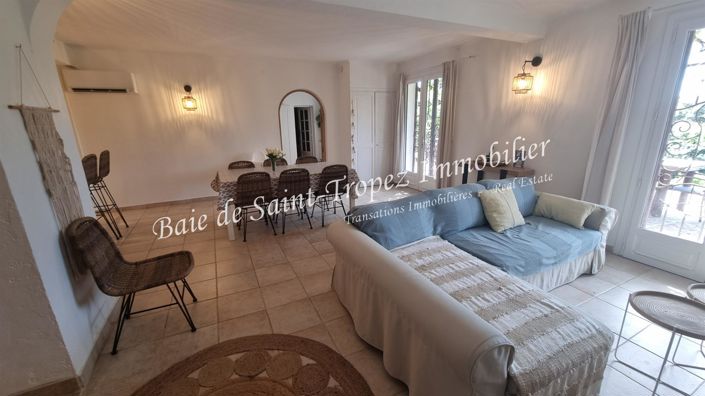 Image No.7-5 Bed House for sale