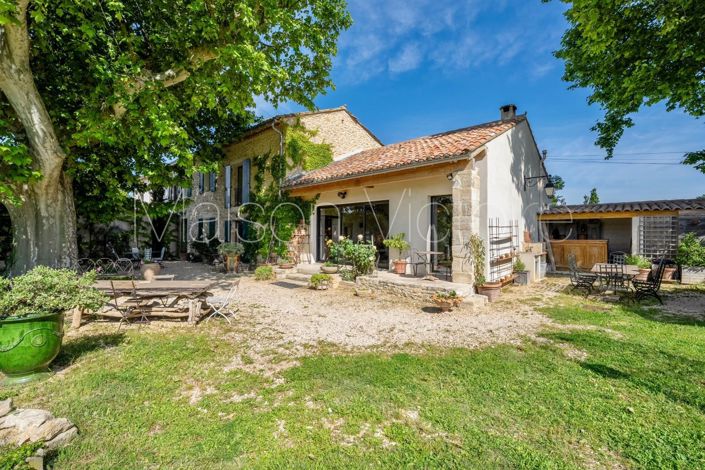 Image No.3-4 Bed House for sale