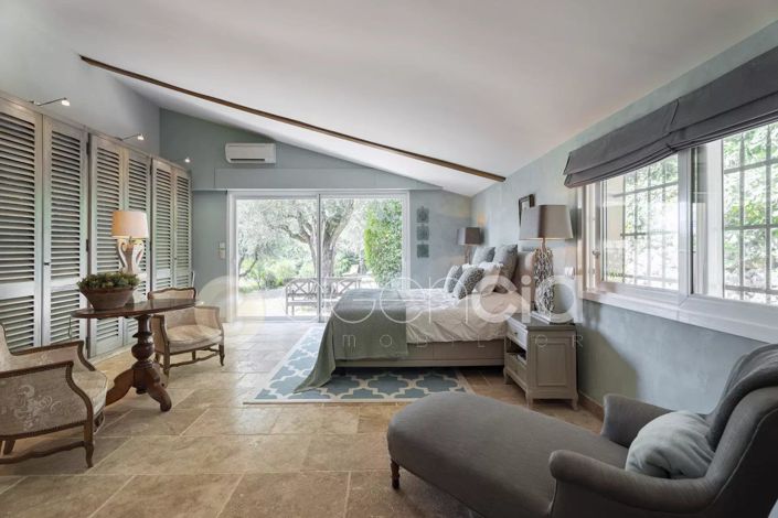 Image No.27-6 Bed House for sale