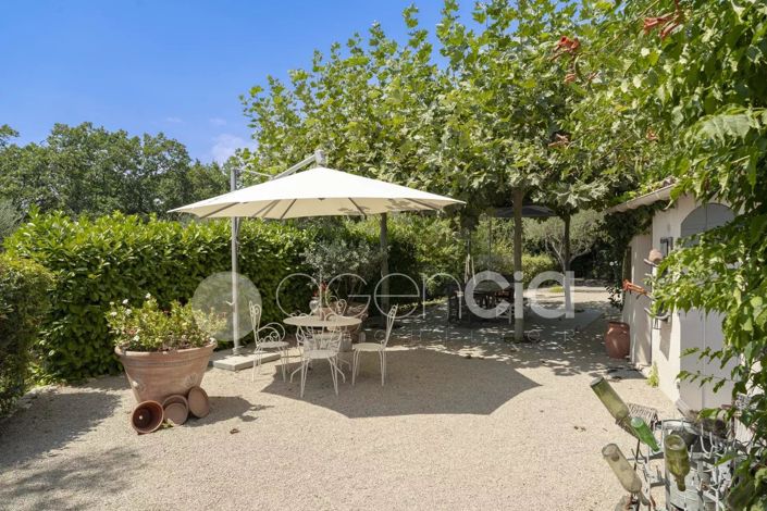 Image No.40-6 Bed House for sale