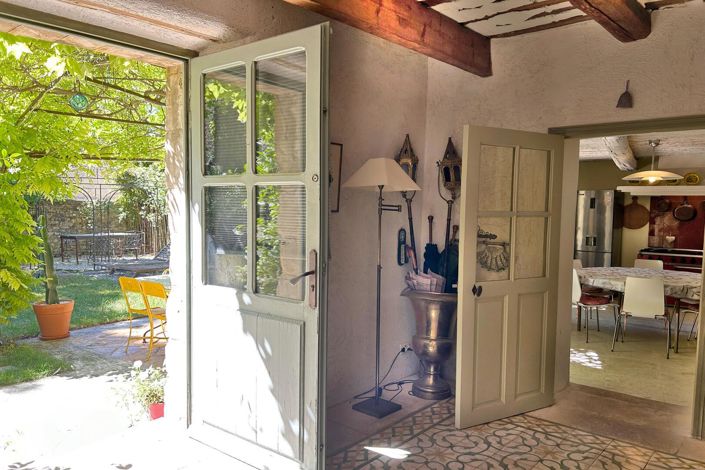 Image No.6-6 Bed House for sale