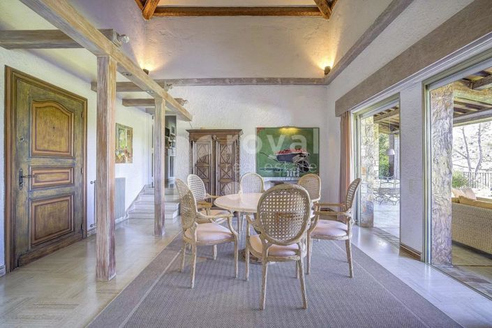 Image No.10-5 Bed House for sale