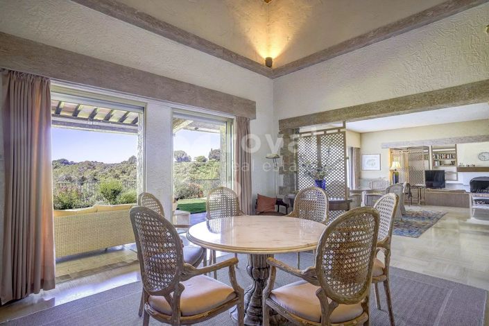 Image No.11-5 Bed House for sale