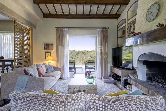 Image No.15-5 Bed House for sale