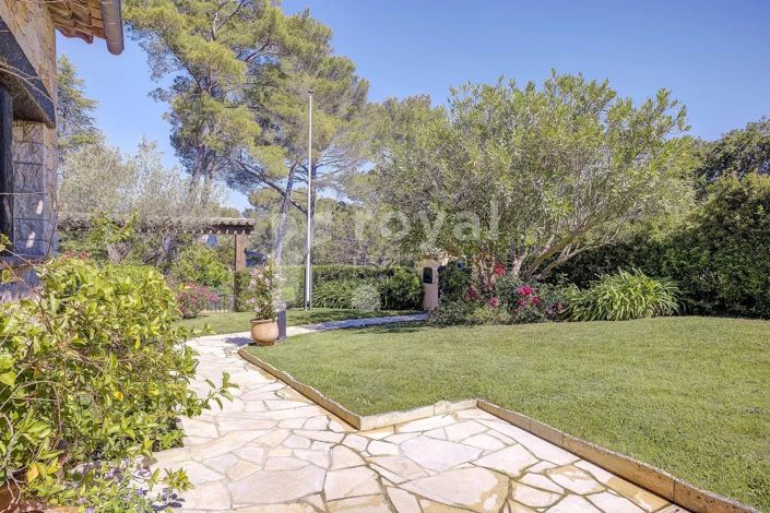 Image No.35-5 Bed House for sale