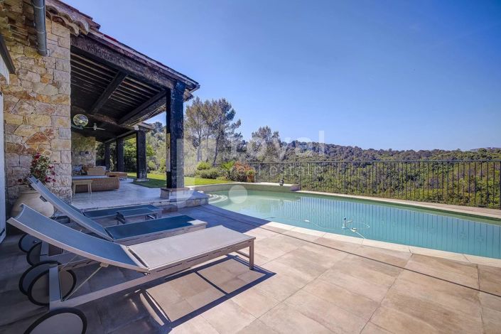 Image No.5-5 Bed House for sale