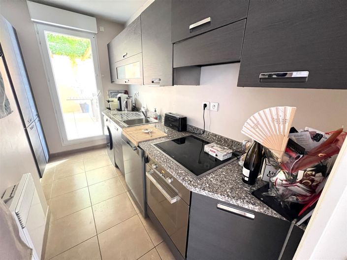 Image No.9-3 Bed Apartment for sale