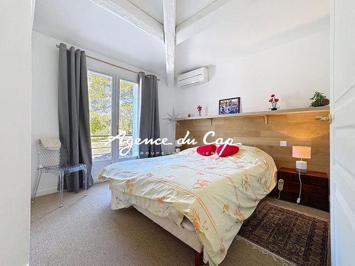 Image No.13-4 Bed House for sale