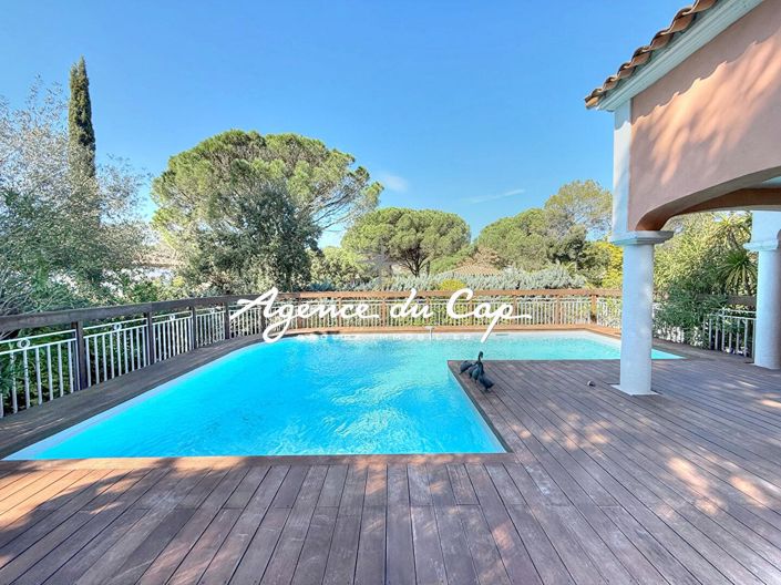 Image No.3-4 Bed House for sale