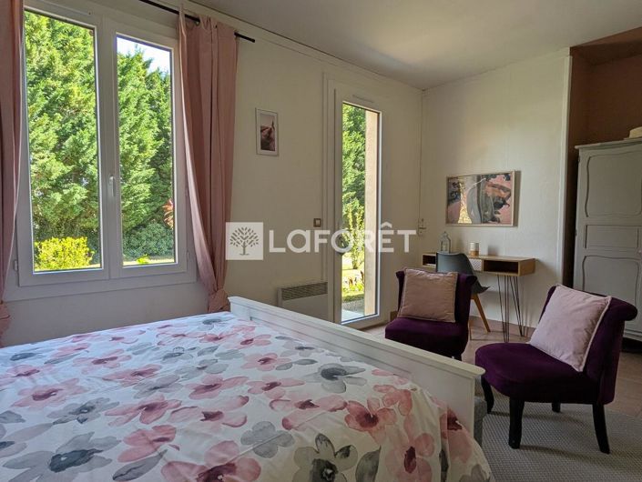 Image No.13-6 Bed House for sale