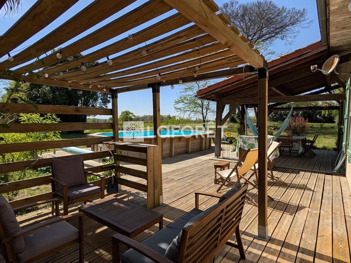 Image No.16-6 Bed House for sale