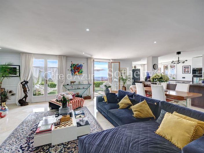 Image No.4-2 Bed Property for sale